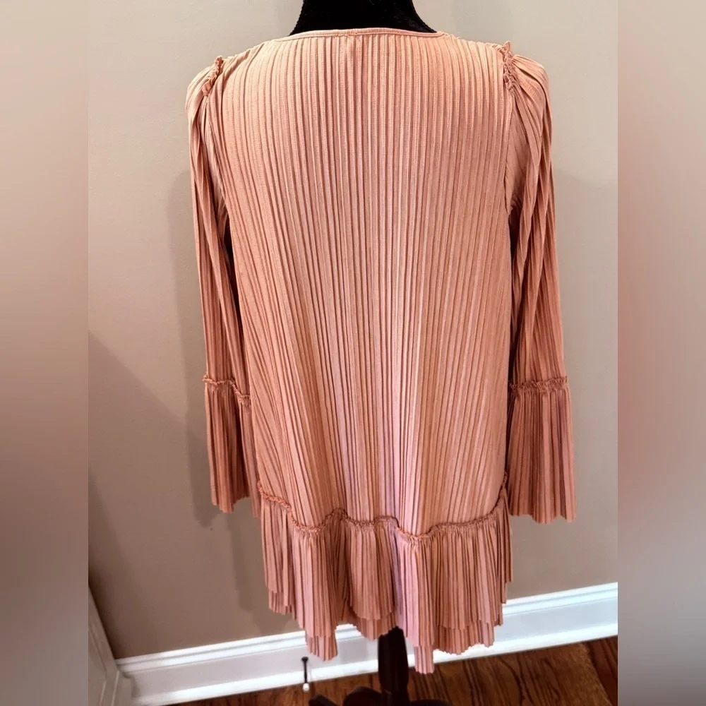 NWT Women’s FREE PEOPLE Can’t Help It pleated swing dress- Size XS